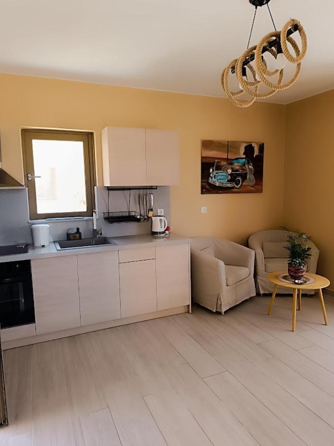 Milolithos Paleochora Apartment Exterior photo